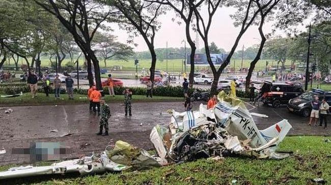 Pesawat Jatuh di BSD City, Tiga Orang Meninggal Dunia
