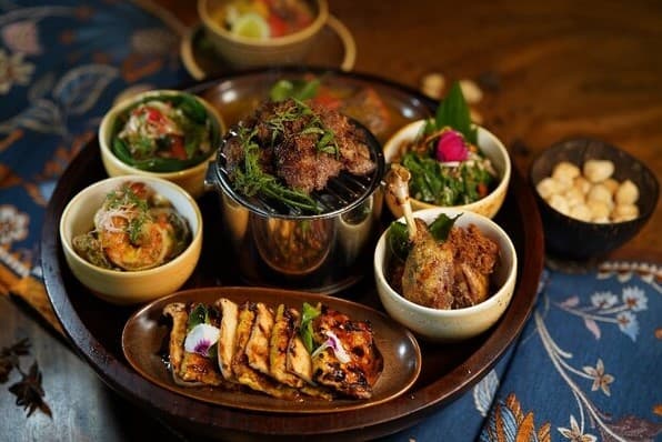 Art and Dine Spesial di The Ritz-Carlton Bali