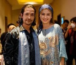 Kimberly Ryder bersama sang Suami Edward Akbar (Foto:Istimewa)