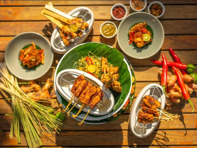 Temukan Kelezatan Kuliner Autentik dan Rayakan Hari Kemerdekaan Indonesia ke-79 di Grand Mercure Bali Seminyak