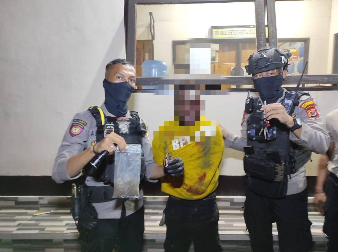 Polres Nabire menangkap seorang yang membawa ganja (Foto: Polri)