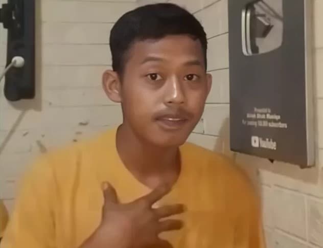 Sosok Monfer Salim, Konten Kreator Viral Dihujat Gegara Bikin Prank 'Challenge Rp 5 Juta' ke Lansia