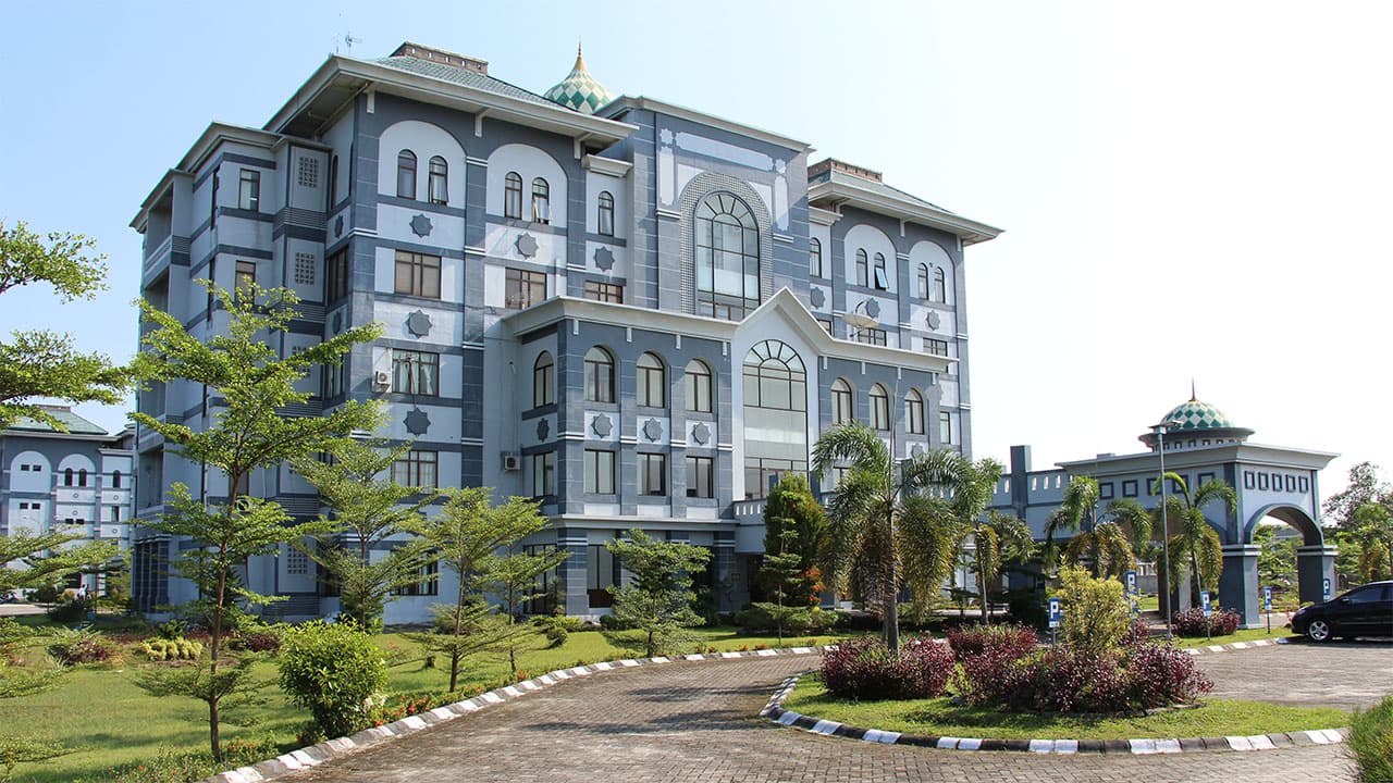 Rektor UIN Suska Riau Ditetapkan  Sebagai Tersangka Kasus Penghinaan Dosen