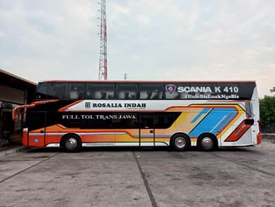 PO Bus Rosalia Indah