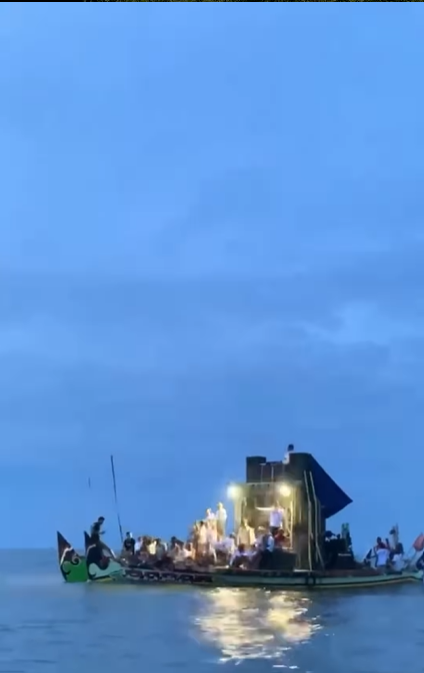 Niat! Kelompok Sound Horeg Gelar Acara Sampai Tengah Laut Lepas, Warganet: Kalau di Darat Nyusahin