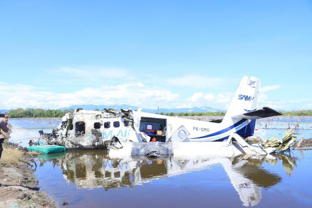Pesawat SAM Air jatuh di di Kecamatan Randangan, Kabupaten Pohuwato (Foto: Polri)