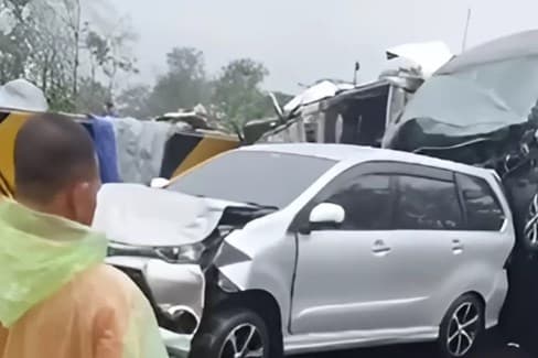 Polisi Menduga Kecelakaan Beruntun di KM 92 Tol Cipularang Gegara Truk Alami Rem Blong