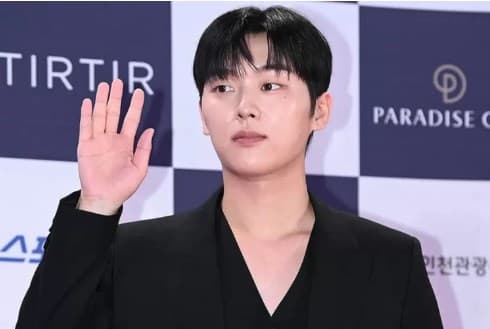 Aktor Korea Choi Hyun Wook