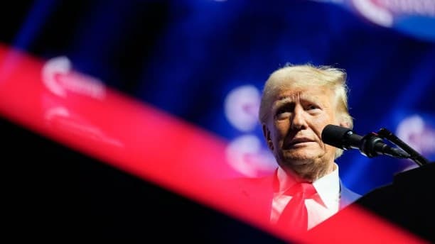 Trump di Tengah Pusaran Tantangan Ekonomi.