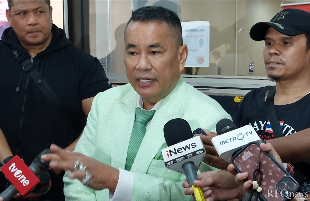 Pengacara Hotman Paris Hutapea di Mabes Polri (Foto: Hastina/REQnews)