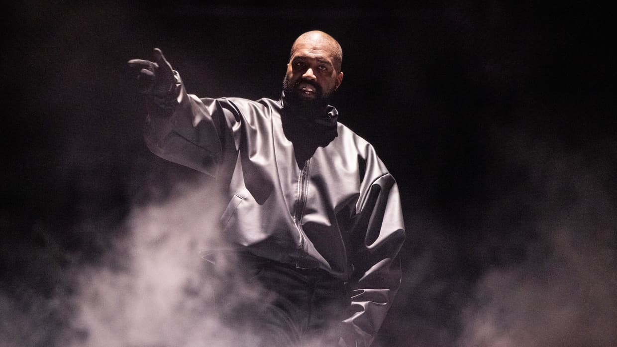 Kanye West: Saya Nazi, Saya Mencintai Adolf Hitler, Saya Membenci Yahudi