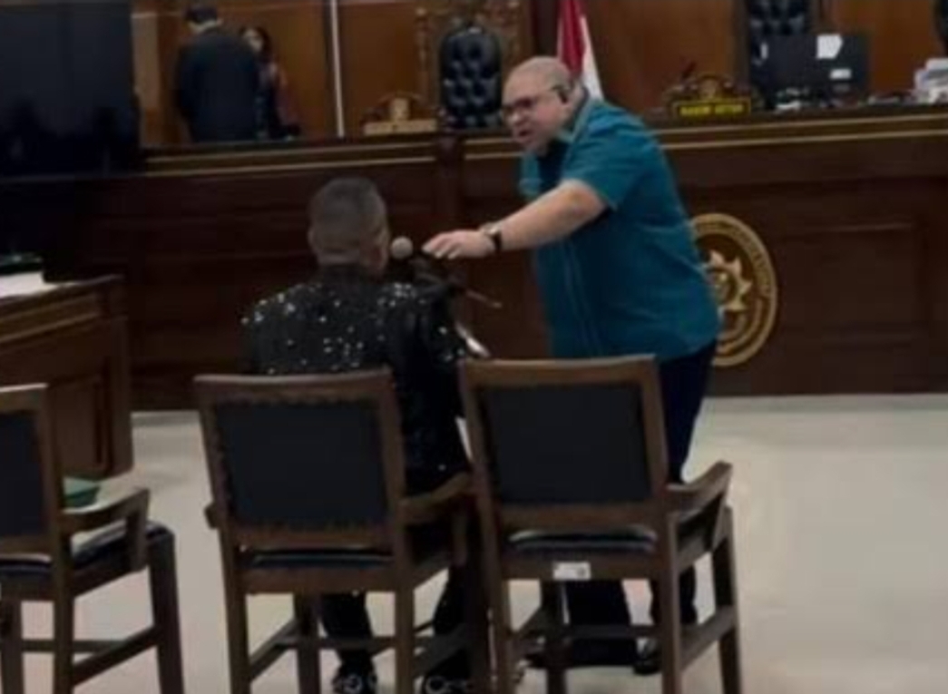 Razman Nasution dan Hotman Paris bersiteru dalam persidangan (Foto: Istimewa)