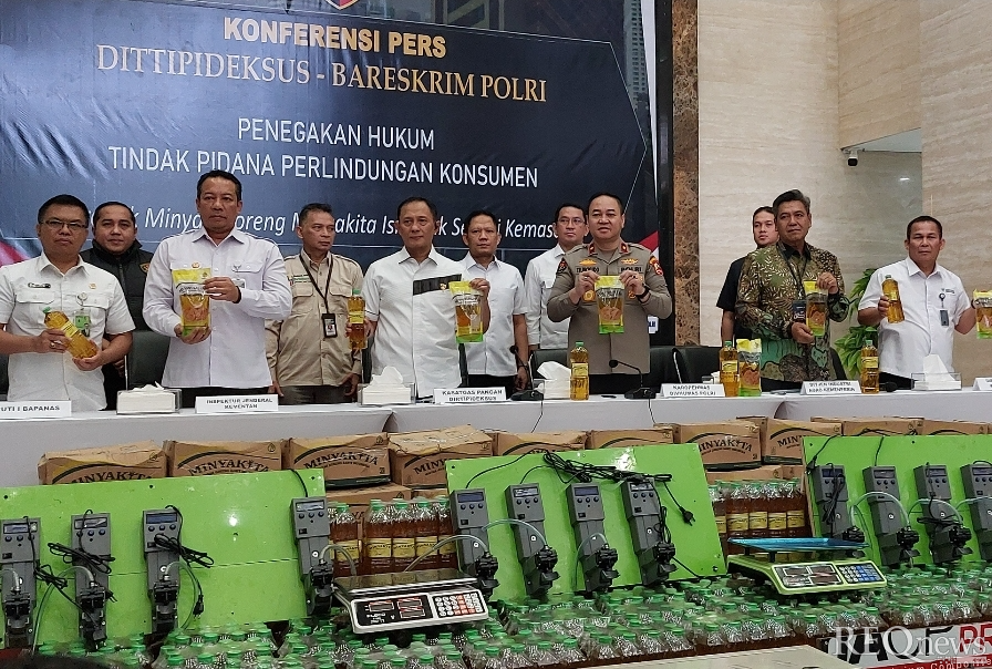 Bareskrim Polri ungkap kasus Minyakita tak sesuai takaran (Foto: Hastina/REQnews)