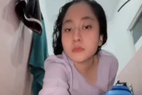 Usai Bu Guru Salsa, Kini Geger Video Syur Bidan Rita di Jagat Maya. (Foto: X/@neveral0nely)