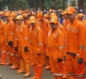 Petugas Penanganan Prasarana dan Sarana Umum (PPSU). (Foto:Istimewa)