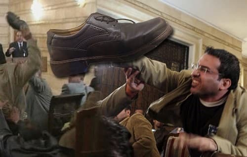 Ilustrasi Lemparan Sepatu (Foto:Istimewa)