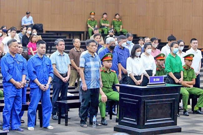 Di Vietnam, 23 Pejabat Penambang Logam Tanah Jarang dan Menjualnya ke Cina Dijebloskan ke Penjara