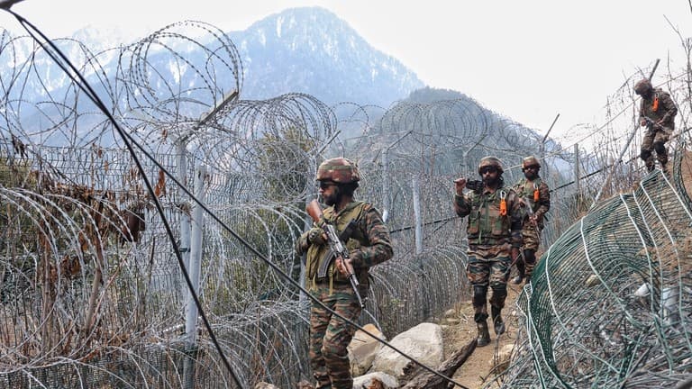 Pakistan dan India Perpanjang Gencatan Senjata Hingga 18 Mei