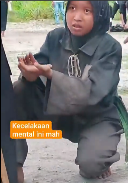 X @bacottetangga