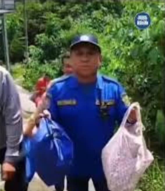 Cekcok dengan suami, perempuan di Samarinda minta diantar ke rumah orang tua (Foto: Tangkapan Layar)