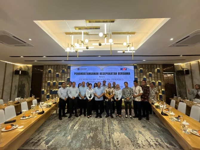 KAI Teken Kerja Sama dengan Kejari Tanjung Perak untuk Penanganan Permasalahan Hukum Bidang Perdata dan Tata Usaha Negara.