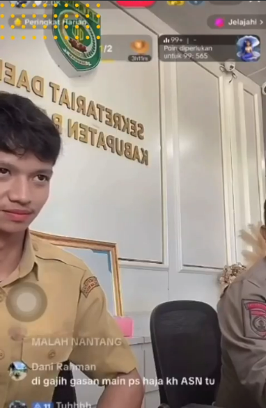 dari X
