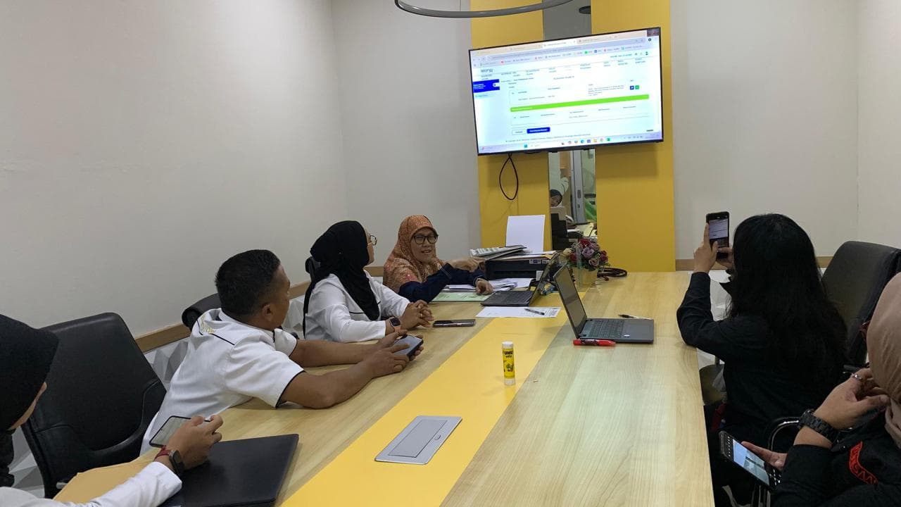 Proses lelang aset rampasan milik Doni Salmanan di Bandung, Jawa Barat (Foto: Kejaksaan)