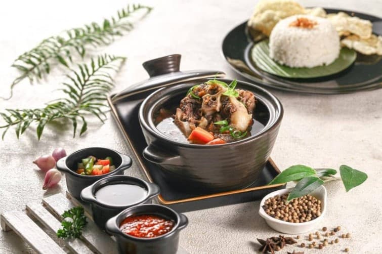 Dari Lensa ke Lidah: Cerita Makanan yang Bisa Bikin Kamu Booking