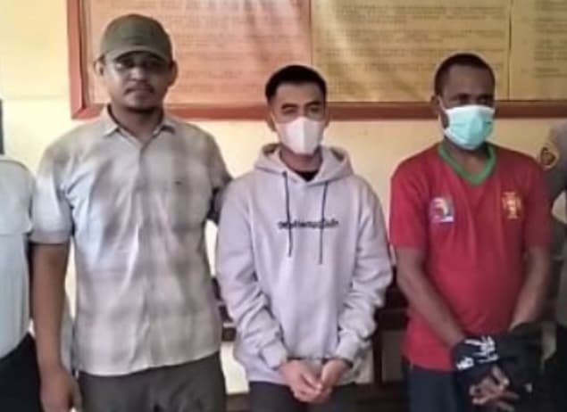 Tersangka jual beli amunisi ilegal (Foto: Istimewa)