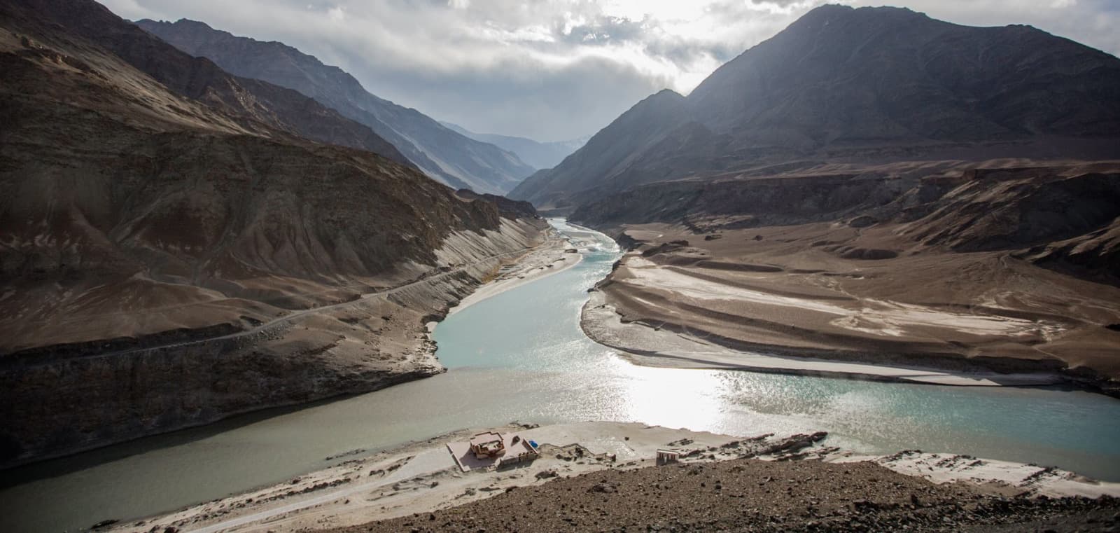 Sungai Indus di Kashmir. Foto: worldview.stratfor.com