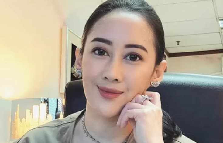 Kusuma Anggraini, Cucu Pendiri Mustika Ratu Bongkar Perselingkuhan Suami dengan Wanita Diduga Selebgram Iris Wullur. (Foto: Instagram @ninik102)