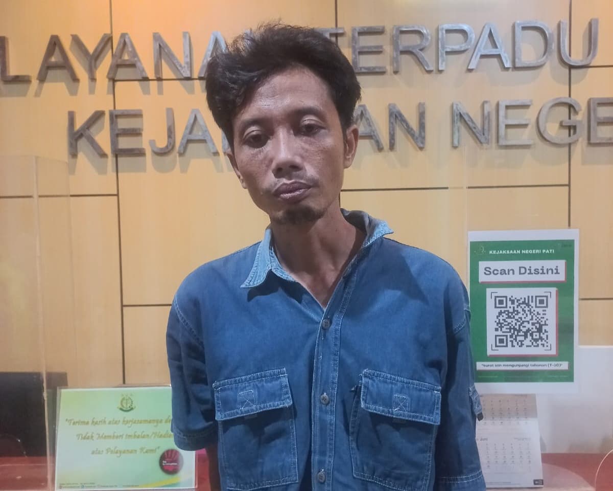 DPO Toni Waluyo ditangkap (Foto: Kejaksaan)