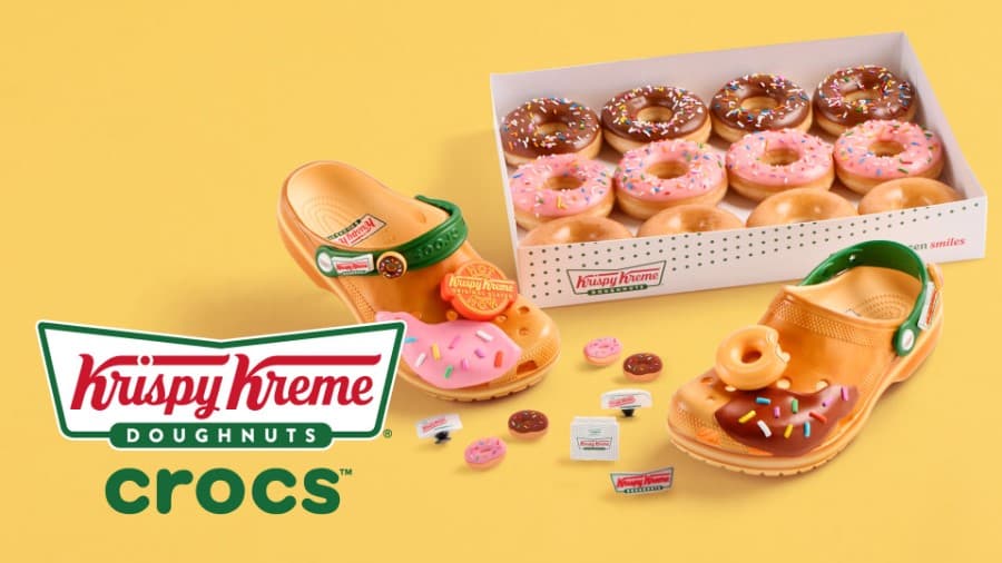 KRISPY KREME dan Crocs Hadirkan Kolaborasi Spesial Luncurkan Classic Clog Edisi Terbatas Bertema Donat.