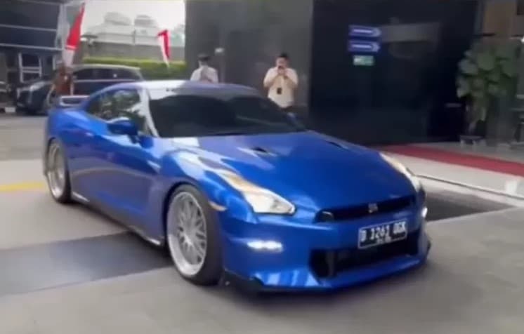 Supercar Nissan GT-R Skyline Edition Milik Immanuel Ebenezer yang Disita KPK Diduga Berpelat Nomor Bodong. (Foto: X/@Heraloebss)