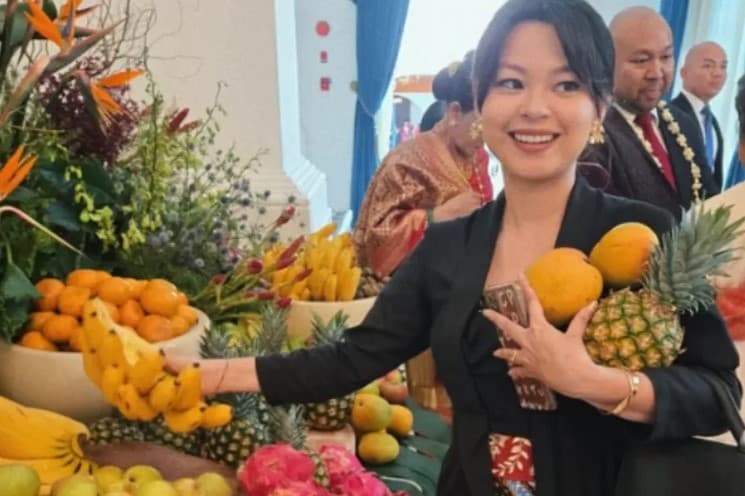Viral Unggahan Cucu Bung Hatta Sindir Pedas Pejabat Joget di Istana dan MPR. (Foto: Instagram)