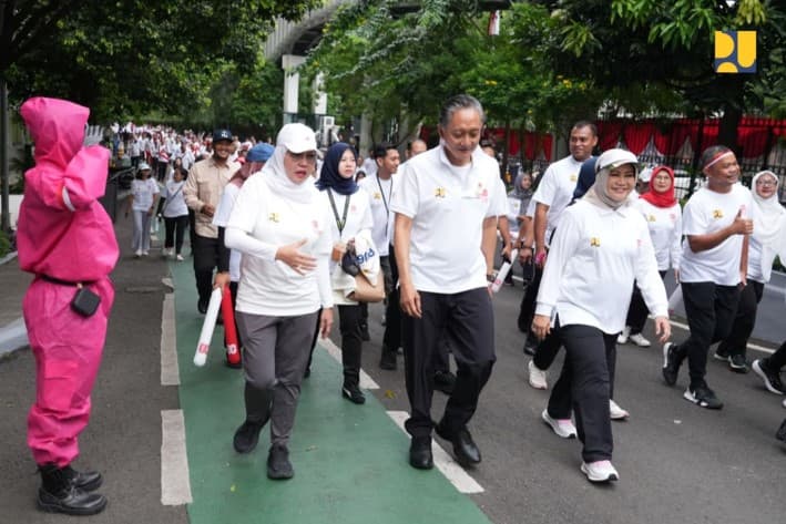 Libatkan 2.000 Orang, Kementerian Pekerjaan Umum Gelar Jalan Sehat dan Festival Merdeka Peringati HUT ke -80 RI.