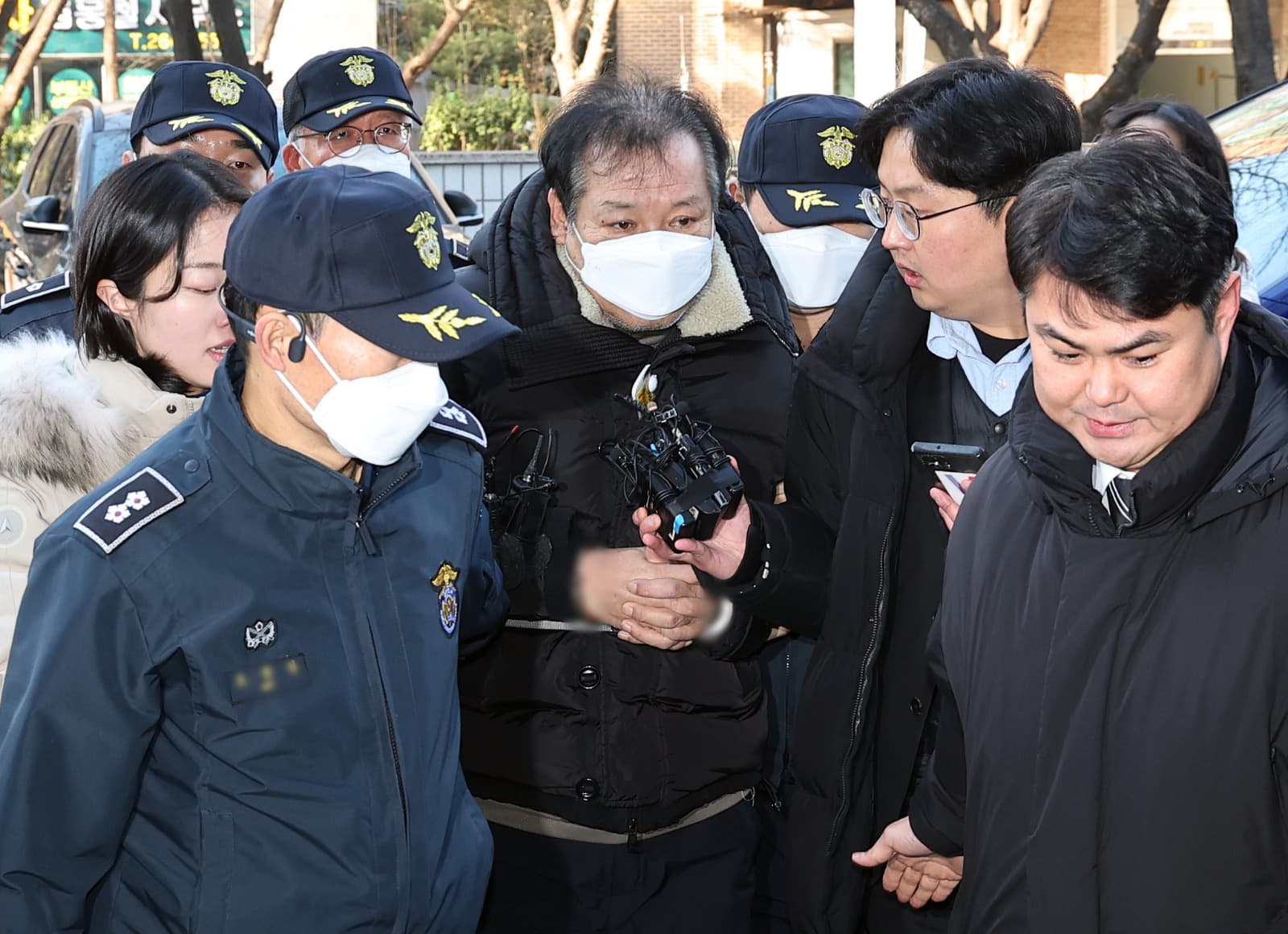 Dukun Jeon Seong-bae. Foto: KoreaJoongAng Daily
