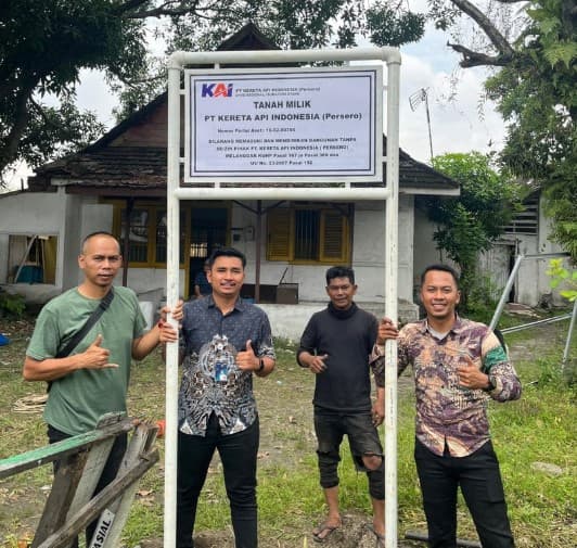 PN Medan Eksekusi Aset milik KAI yang Dikuasai Pihak Lain di Jalan Perintis Kemerdekaan.