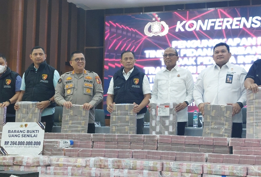 Ngaku Satgas Perampasan Aset, Tersangka C Alias K Bobol Rekening Bank Rp204 Miliar