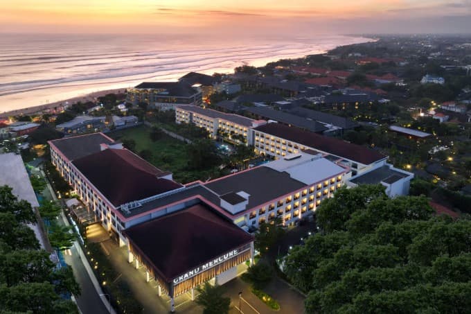 Rayakan Liburan Akhir Tahun di Grand Mercure Bali Seminyak