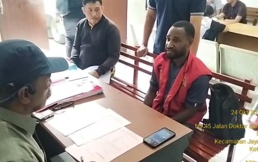 Jadi Kurir Amunisi KKB, Tersangka Yopi Balingga Diserahkan ke JPU Kejari Jayapura