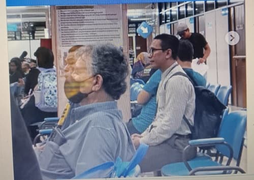 Kang Asep, Sang Caregiver yang Mendedikasikan Sepenuh Hidupnya untuk Orang Lain (Foto:Media Sosial)