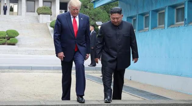 Kim Jong-un dan Donald Trump Kemungkinan Bertemu di Sela KTT APEC