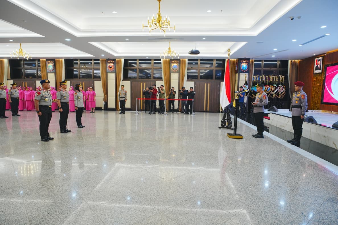 Upacara Kenaikan Pangkat 27 Pati Polri (Foto: Polri)