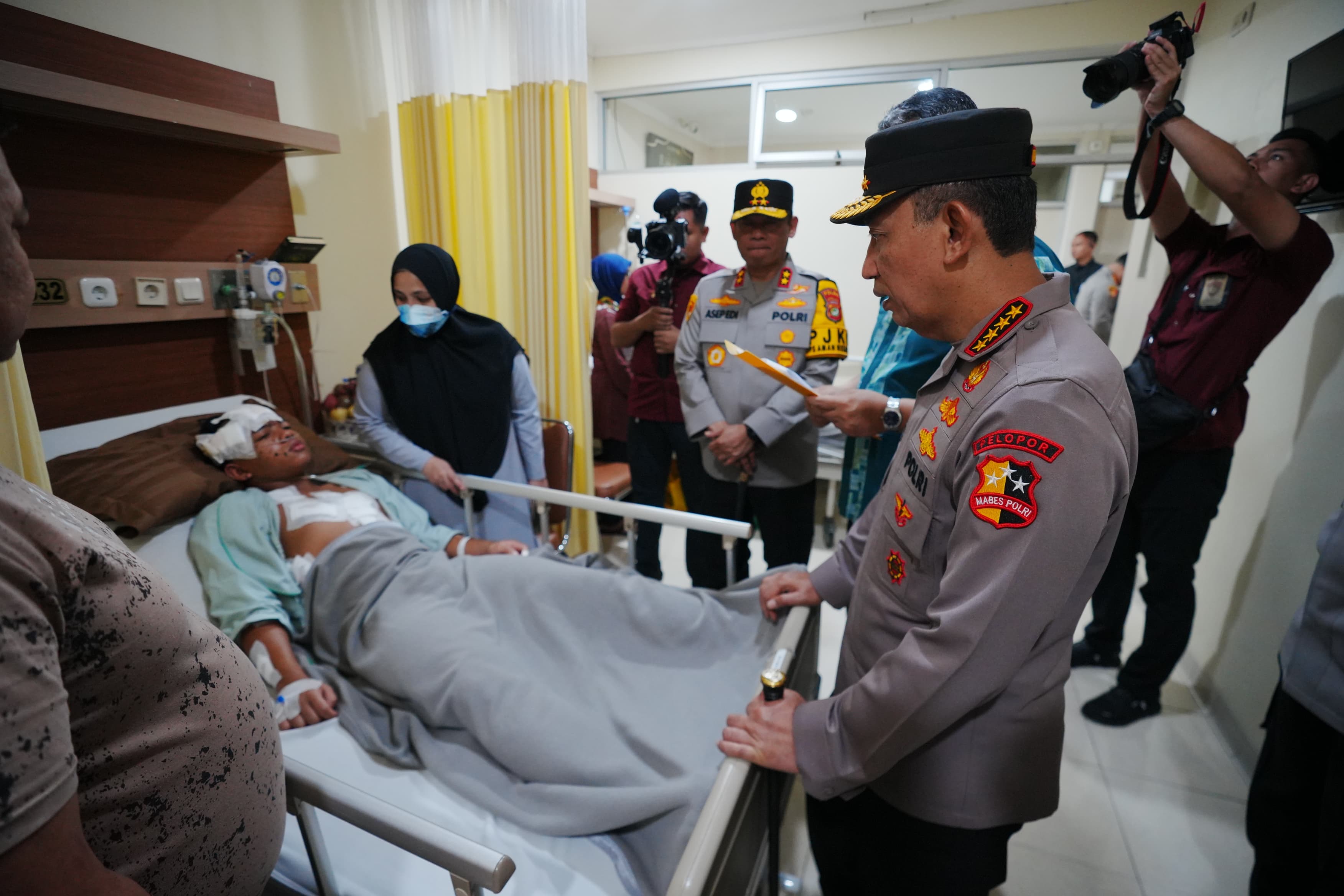 Kapolri Sebut 96 Orang Jadi Korban Ledakan di SMAN 72 Jakarta, 29 Masih Dirawat di RS