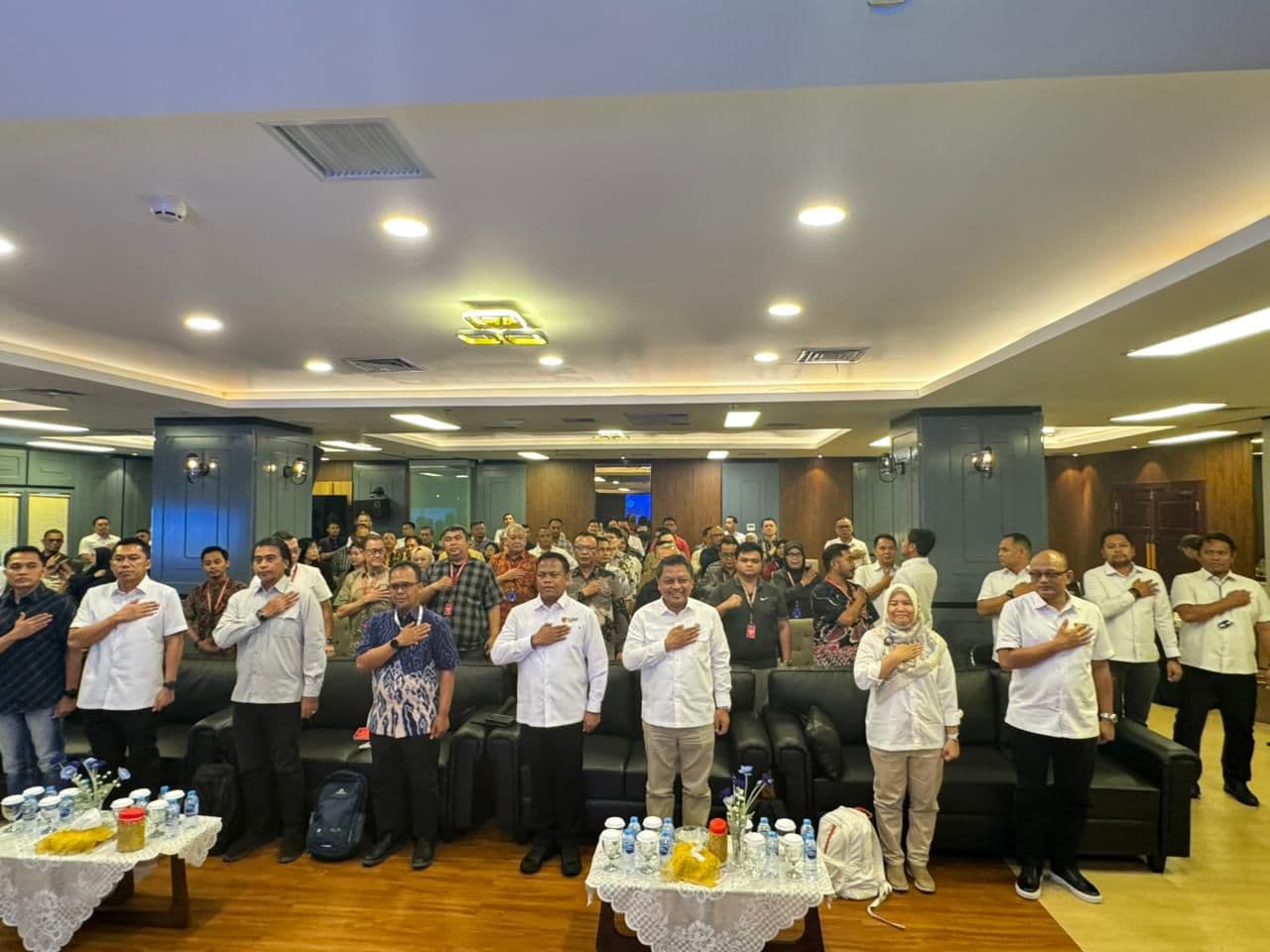 Sosialisasi dan diskusi teknis Dittipidter Bareskrim Polri bersama Kementerian Lingkungan Hidup dan Kehutanan (KLHK) di Aula Ditipidter Bareskrim Polri, Jakarta Selatan pada 18 November 2025. (Foto: Polri)