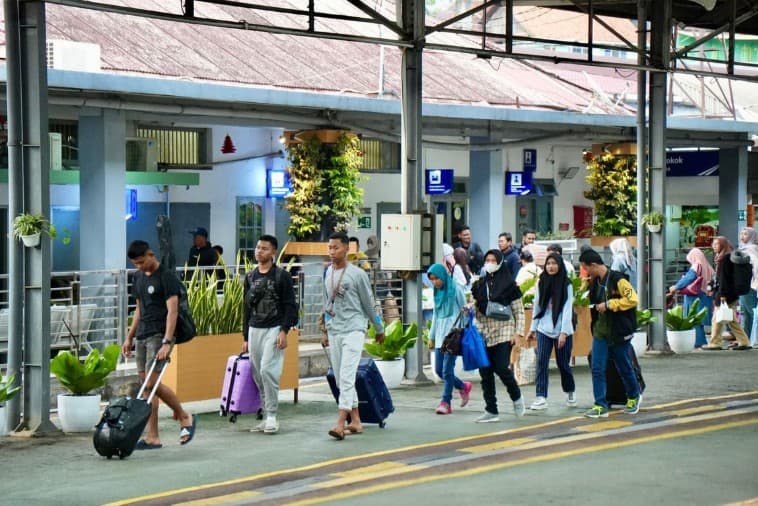 20 Ribu Tiket KA Rajabasa Untuk Libur Nataru 2025/26 Mulai Dijual