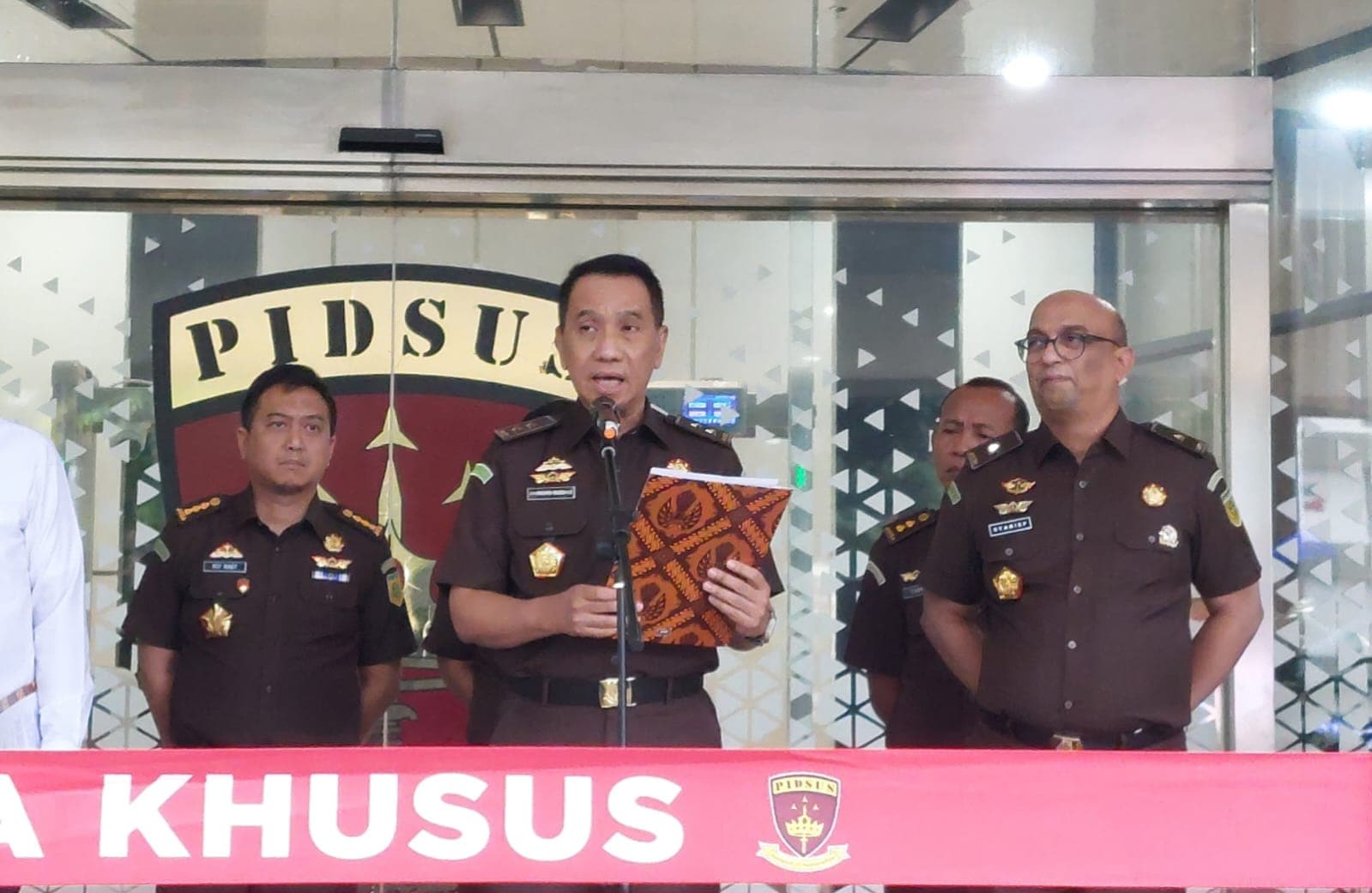 Kejagung Ungkap Kerugian Negara di Kasus Korupsi Chromebook Capai Rp2,1 Triliun