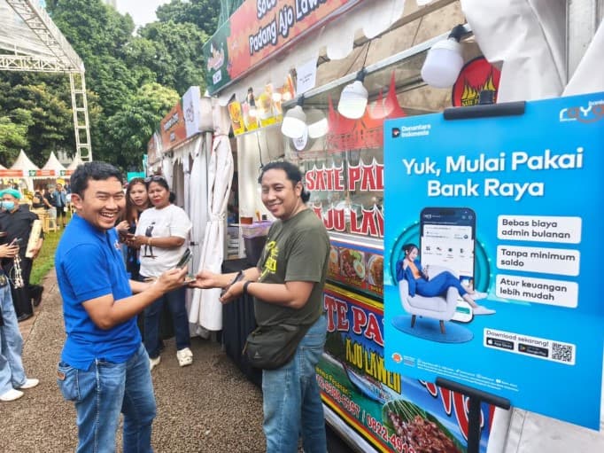 Bank Raya Sponsori Sundown Markette Festival di GBK, Geliatkan Pertumbuhan UMKM Digital yang Berdaya Saing di Momen Ramadan.