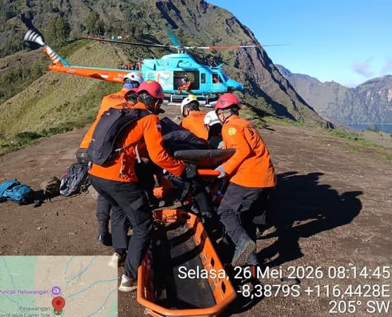 Helikopter FINNS Search & Rescue Berhasil Evakuasi Wisatawan Terluka dari Gunung Rinjani.